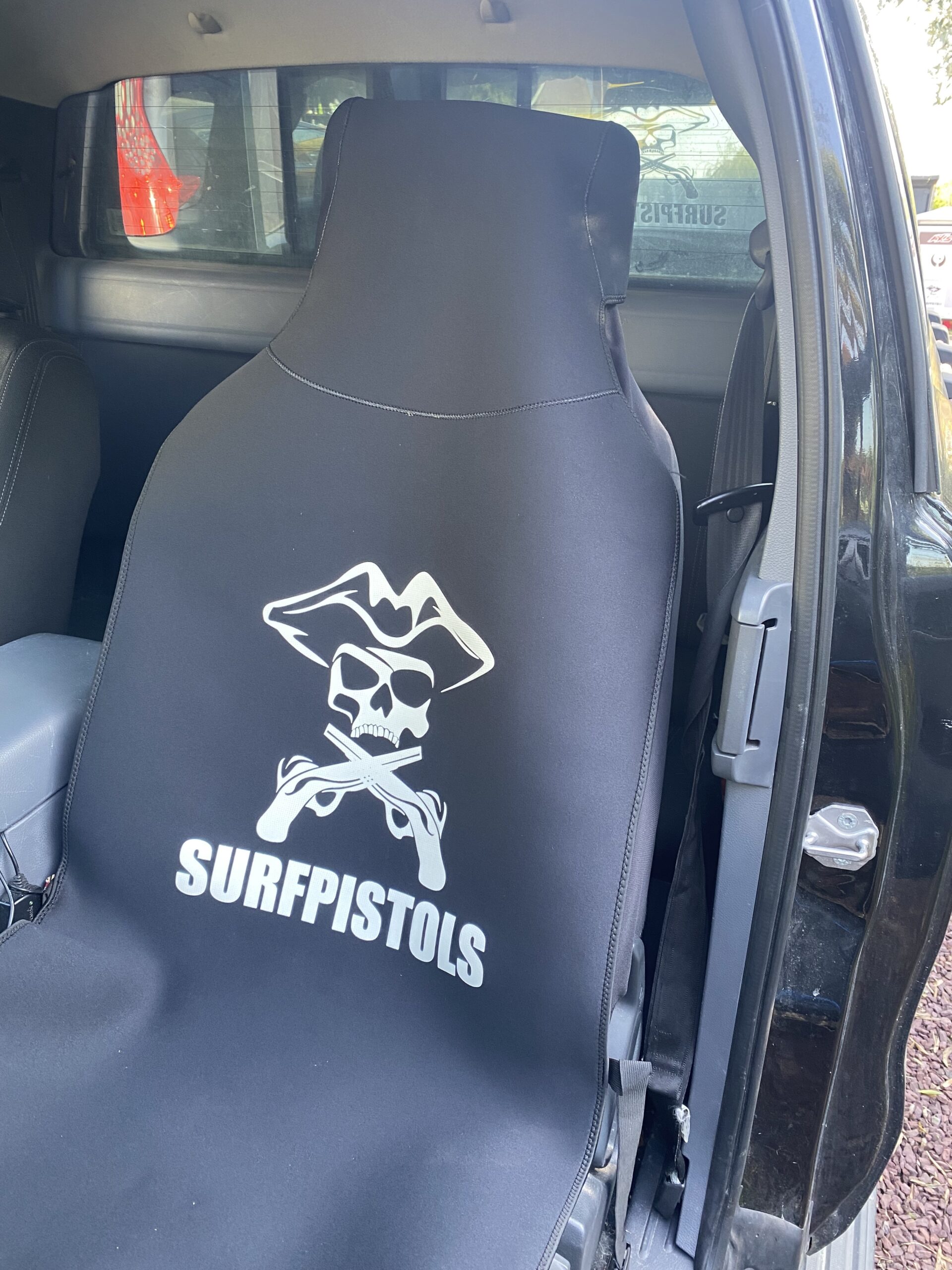 SURFPISTOLS Skull housse siège voiture néoprène 5 mm