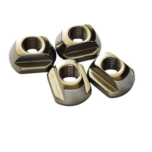 SURFPISTOLS Foils set 4 carrés M8 titanium + 4 vis M8