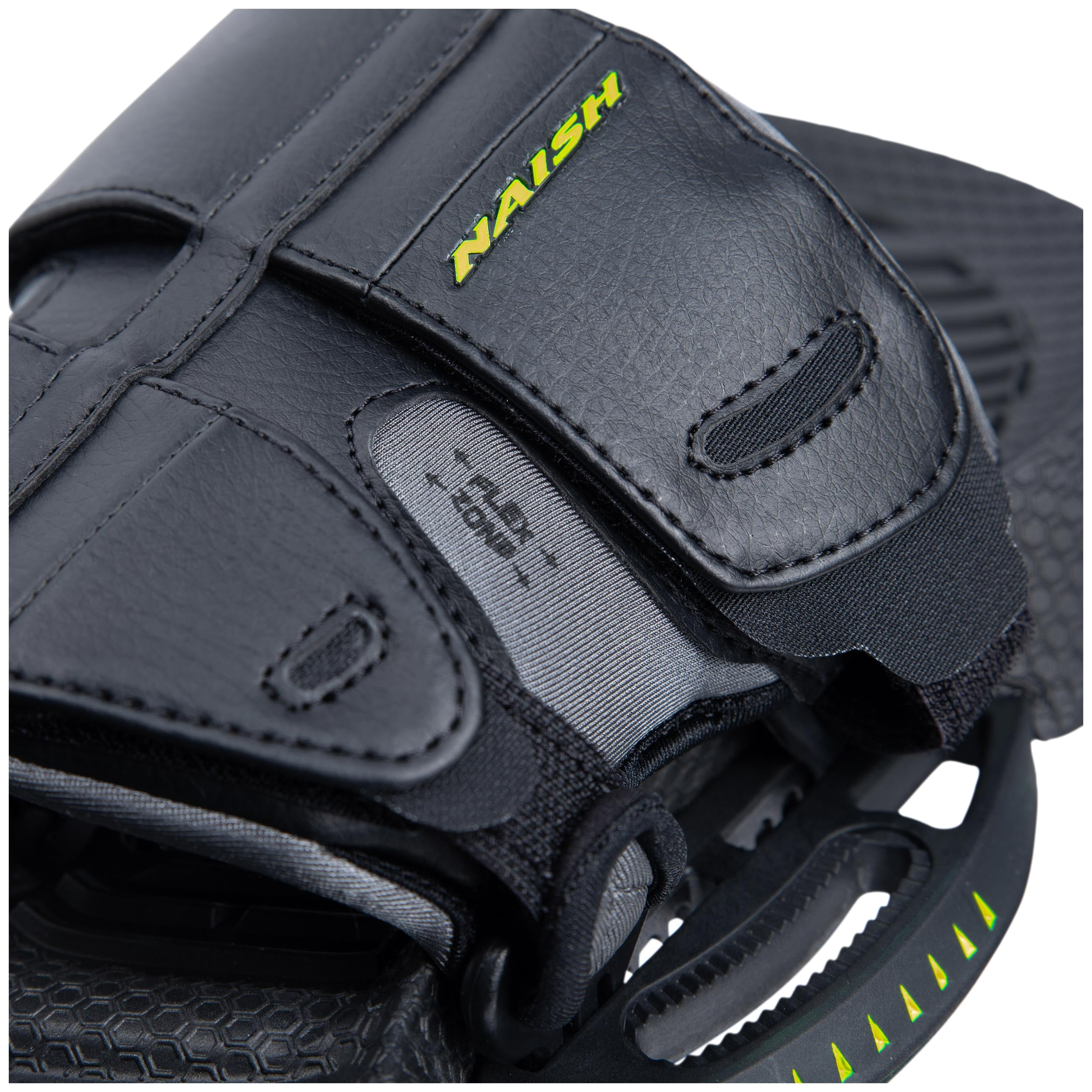 Naish Apex Regular 5-12 binding kite twintip